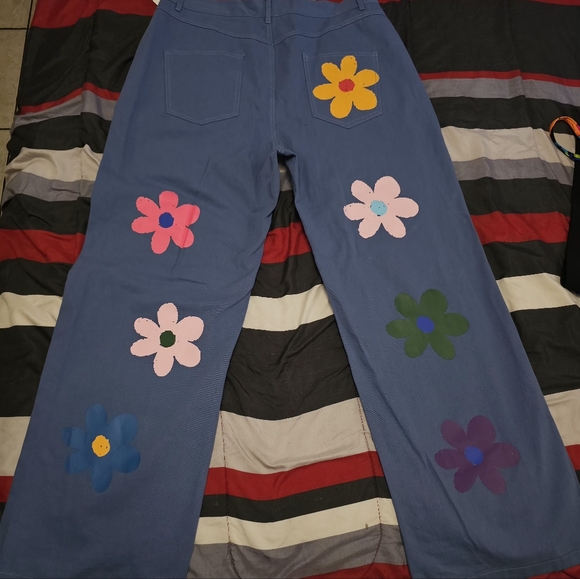BiBi Blue Boot-Cut Pants with Multicolor Flower Motifs - Picture 9 of 12